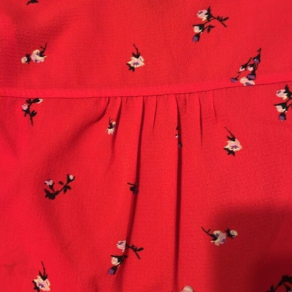 Wild Fable szXXL long sleeve red flowered twisted hem peplum side zip blouse EUC - Picture 10 of 10